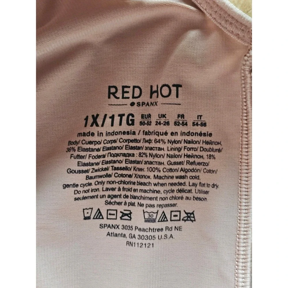 Red Hot by Spanx Women 1X Beige Underwire Mid-Thigh Body Shaper Bodysuit
